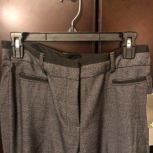 NEW- womens Valerie Stevens dress pants size 6